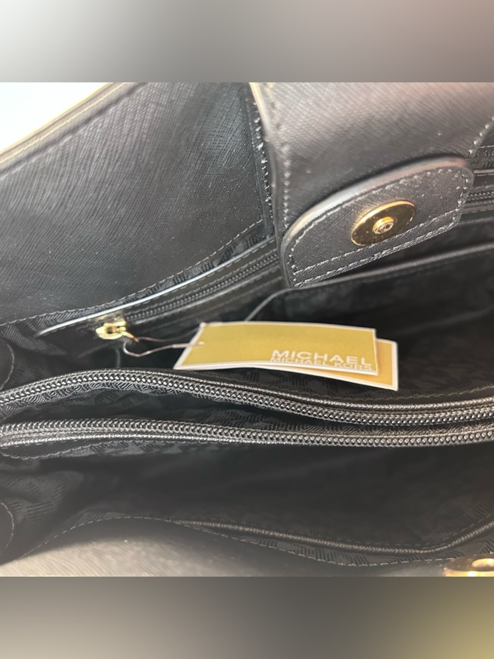 Michael Kors Hamilton Traveler Black Leather Top Zip MD Messenger tags attached - Picture 4 of 14